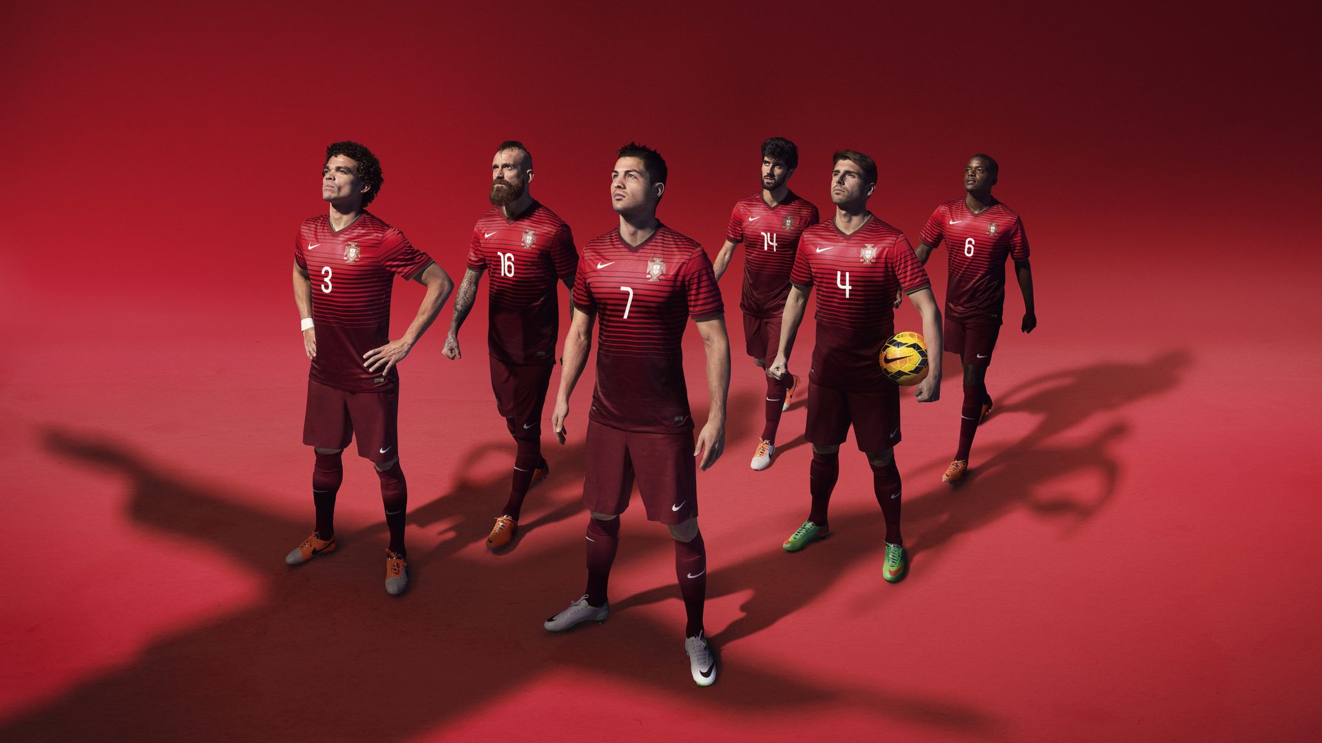 开云官方-绿色环保足球场馆成为新宠，行业规模不断扩大，足球场绿地